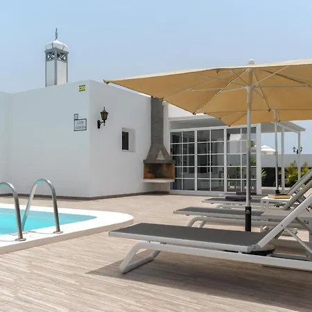 ヴィラ Maribel Pocillos プエルト・デル・カルメン